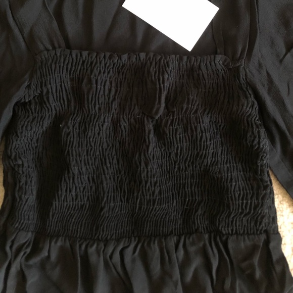 Pull&Bear blouse in black. Size Small. - Picture 6 of 13